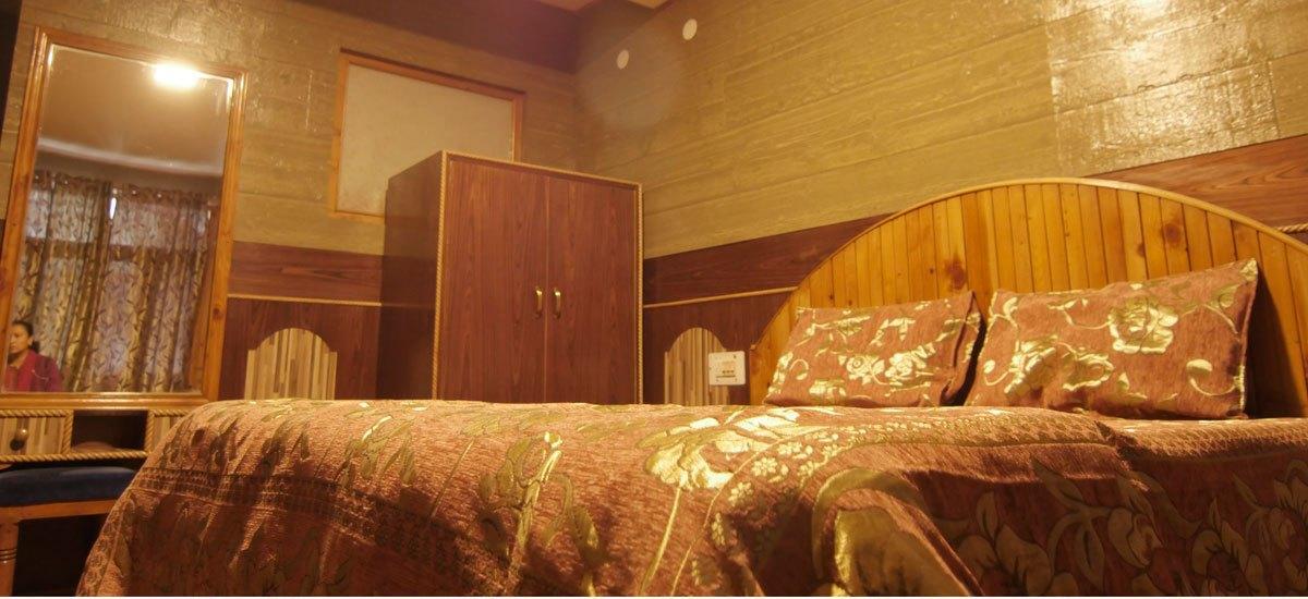 Hotel Tashila Manāli Exteriér fotografie