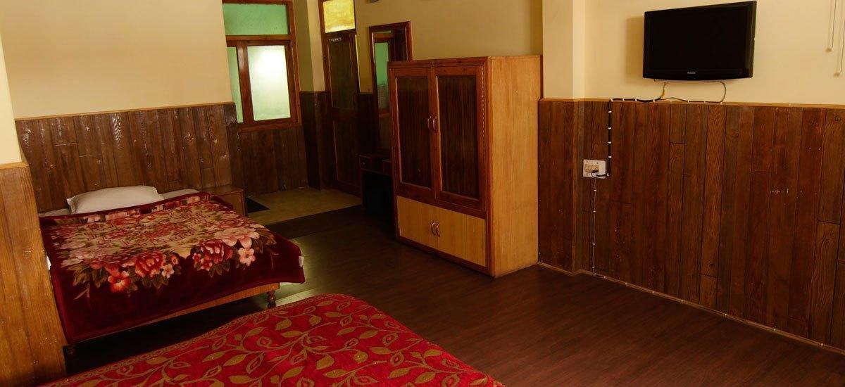 Hotel Tashila Manāli Exteriér fotografie